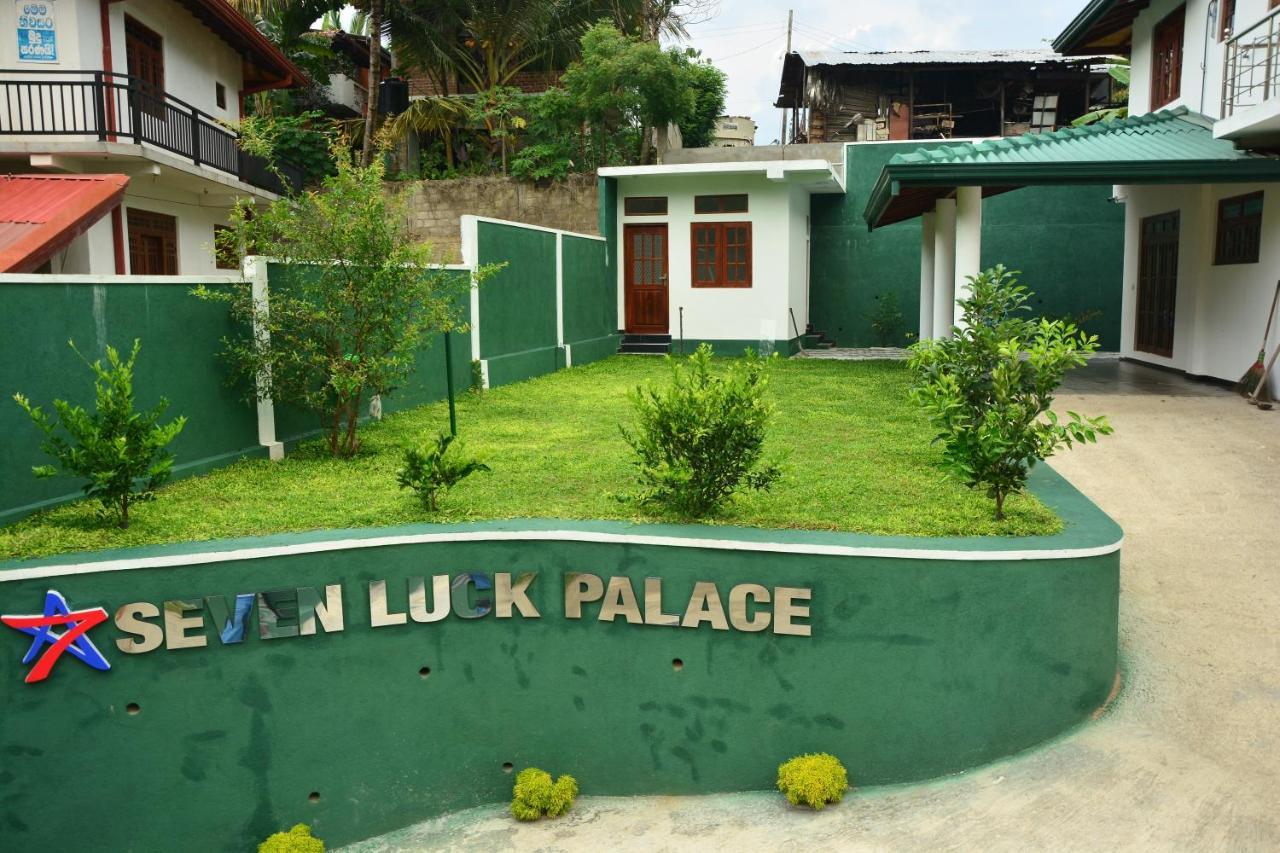 Seven Luck Palace Kandy Ngoại thất bức ảnh